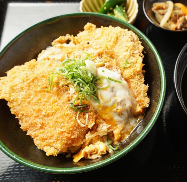 【お値打ち♪サクッとぶりカツ】玉子とじぶりカツ丼