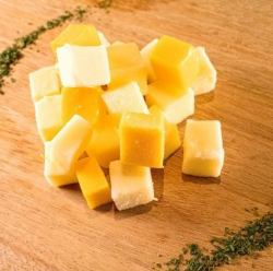 Mixed diced cheese