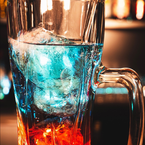 本格カクテル1杯250円から