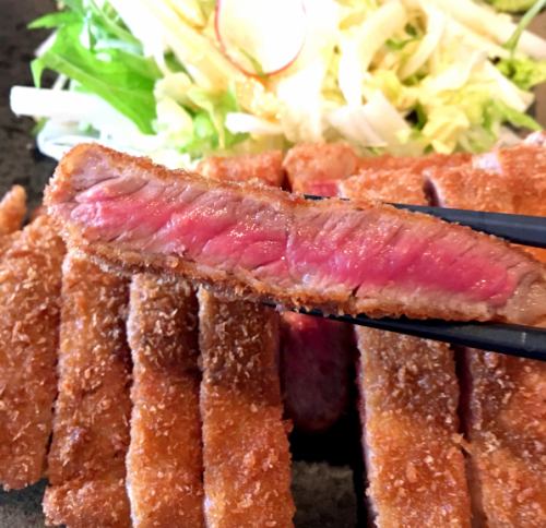 わさび醤油で食べる　牛かつ　宮下