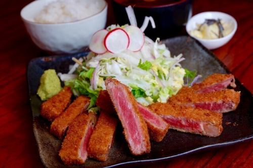 牛サーロインかつ定食