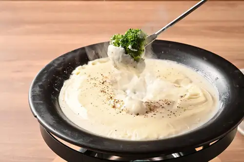 トリュフチーズフォンデュ