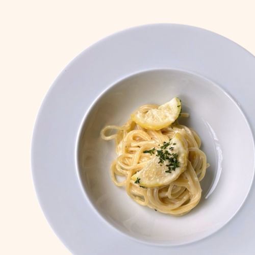 // Sicilian Lemon Cream Pasta - シチリア風レモンクリーム -