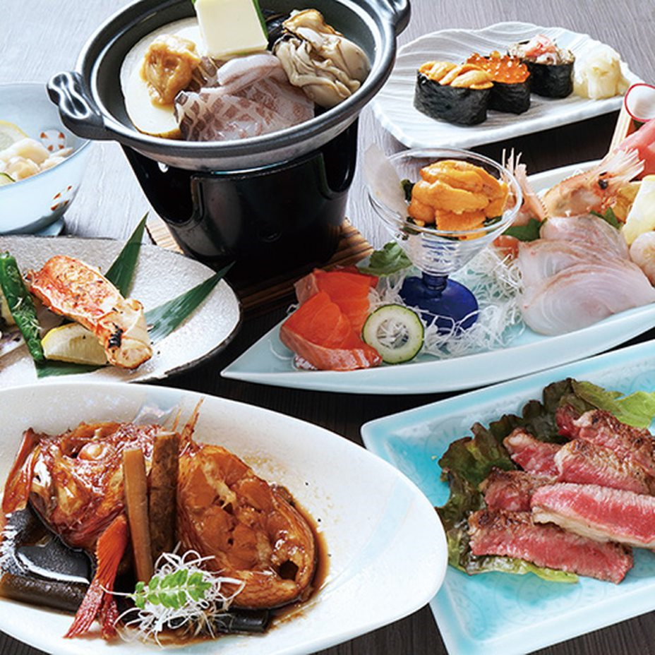 展现日本厨师技艺的杰作，特别注重烧灼。严选的清酒和豪华的内饰