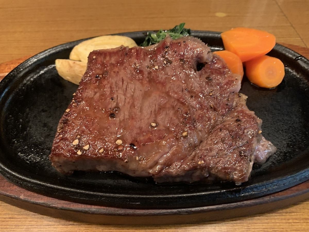 A popular and tender steak★A must-try dish!!