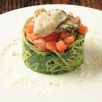 ほうれん草のジェノベーゼ冷製牡蠣パスタ