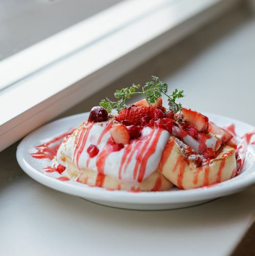 ミックスベリーパンケーキ