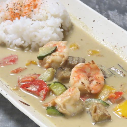 【ココナッツ薫る〈白〉】海老カレー