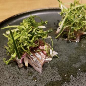 [Hors d'oeuvres] Marriage of horse mackerel nerve