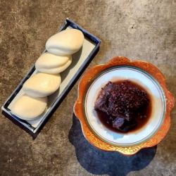 ホロホロ!牛ホホ煮込みと中華パン