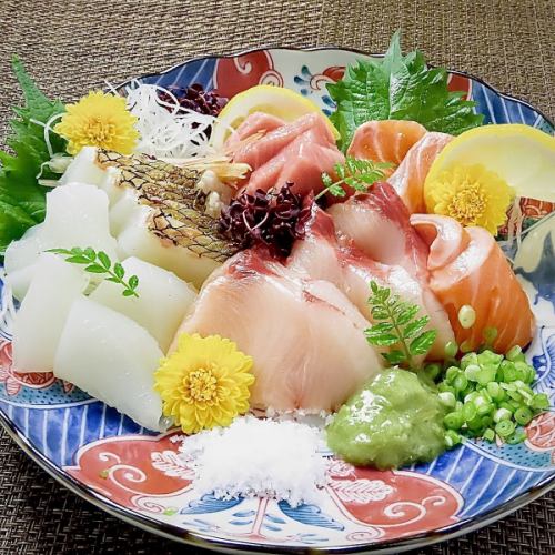 【とにかくお得！】すっぴん名物 氷冷刺盛3点盛◎1188円(税込)～/1人前