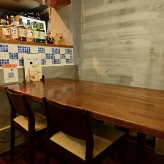 ４名様テーブル