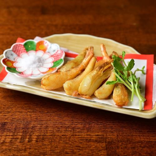 島らっきょうの天ぷら