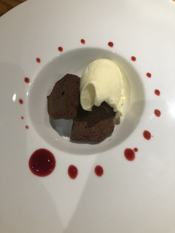 Chocolat terrine with vanilla ice cream