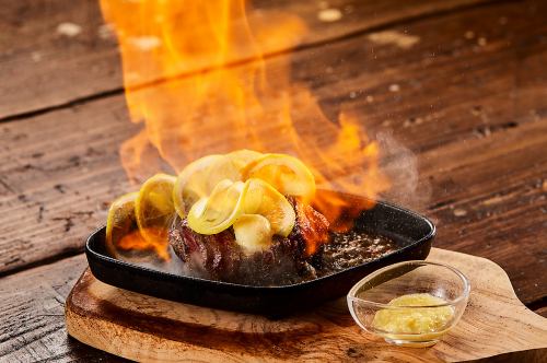 Thickly sliced! Beef tongue and lemon steak