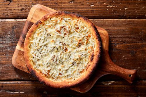 Setouchi whitebait and salted lemon PIZZA