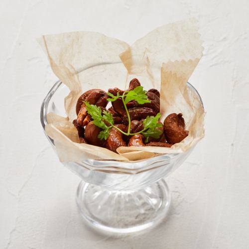 揚げカシューナッツ