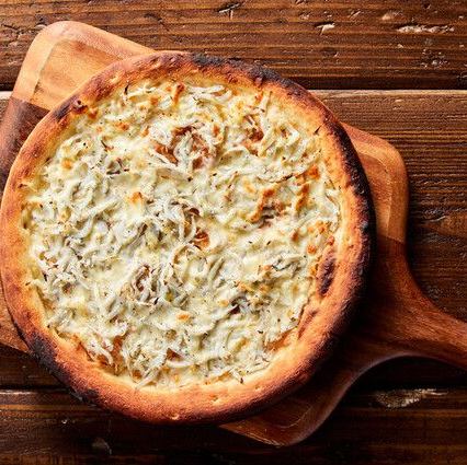 瀬戸内しらすと塩レモンのPIZZA