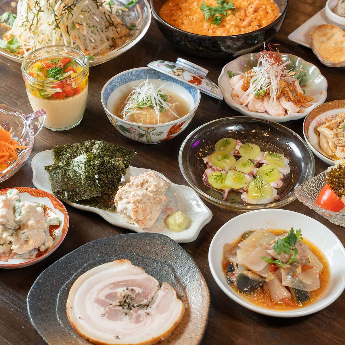 《写真映えダイニングバー》旬素材の手作り料理×おしゃれ空間☆女子会やデートに人気