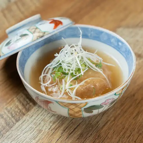 【口感顺滑】虾仁芋头饺子 ◆ 口感丰富，深受女性喜爱！饱腹又健康。