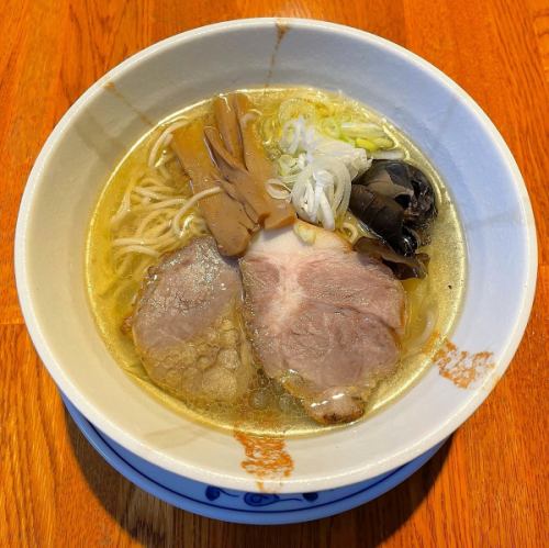 ★丸鶏 塩ラーメン