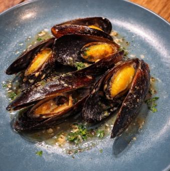 ムール貝の白ワイン蒸し