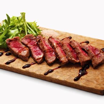 和牛トモサンカクのタリアータ