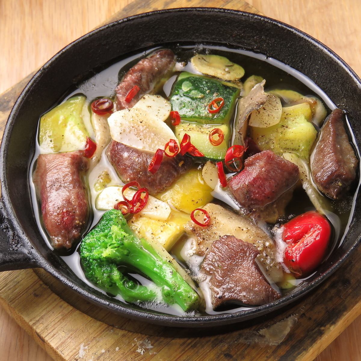 上質な料理と共に昼飲みをお楽しみいただけます。