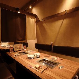 【4名様用】少人数の飲み会にもぴったり◎会社帰りや仲間との飲み会と盛り上がってください☆