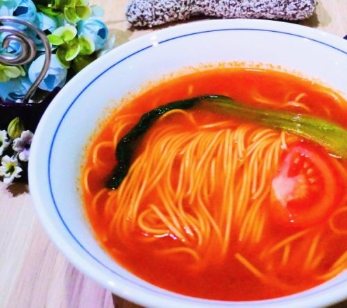 トマトラーメン