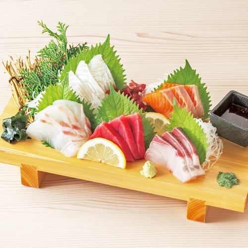 本まぐろ入り刺身5点盛合せ　