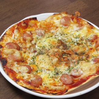 Spicy sausage pizza