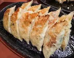 鉄板焼き餃子　6コ