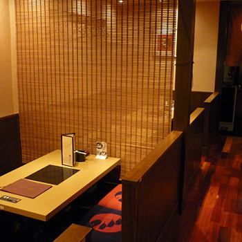 <p>The calm atmosphere of the store can be used for a variety of occasions.Please make a reservation as soon as possible.</p>