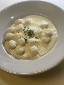 春の「チーズクリーム