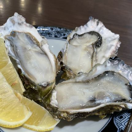 三重県　浦村牡蠣　生牡蠣　３ｐ