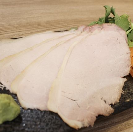大分県ブランドポーク「米の恵」使用　ローストポーク