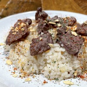 牛腩排蒜香饭