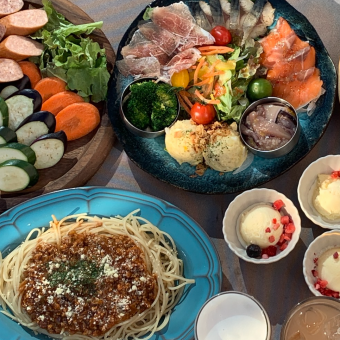 【気軽に楽しむ】カジュアルコース〈2時間飲み放題付〉