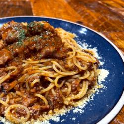 牛すじたっぷり ボロネーゼ