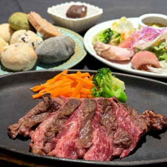 【ランチ限定 | サラダビュッフェ付】パン&ステーキコース