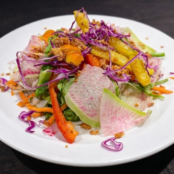 季節の彩りサラダ　