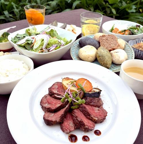 Bread & Steak Lunch: Grass-fed Beef Skirt Steak