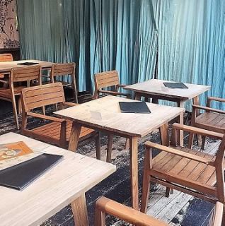 12名、25名、35名　カーテンで間仕切りいたします