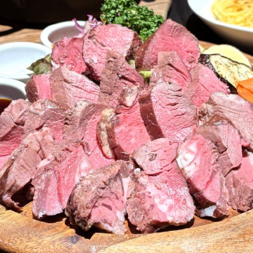Hokkaido-produced Tokachi young beef fillet