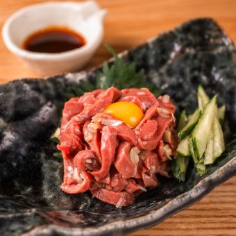 牛はつユッケ