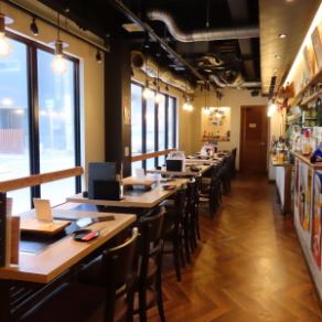 1階テーブル席　2名様～最大40名様まで