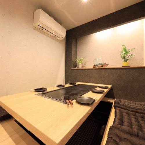 [Complete private room] 1st floor digging kotatsu private room 4 to 6 people