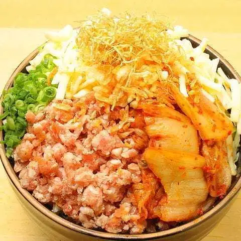 돼지, 김치, 치즈