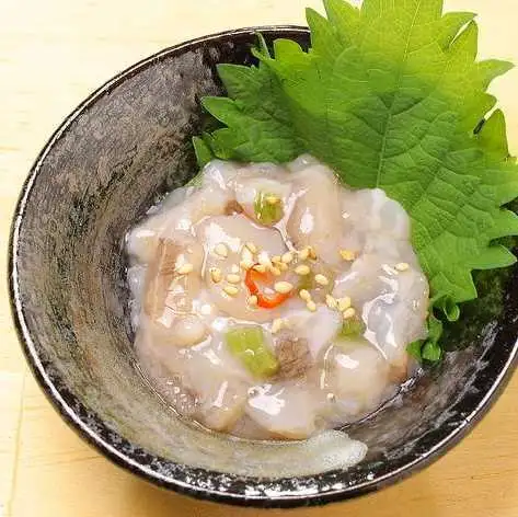 한 휘어짐